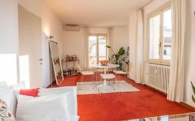 Ponte Vecchio'S Penthouse